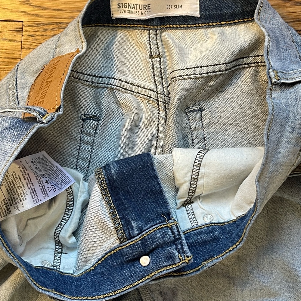 Signature Men’s Levi Strauss & Co. Distressed Denim Faded Light Wash Jeans 34x32 - Picture 6 of 16